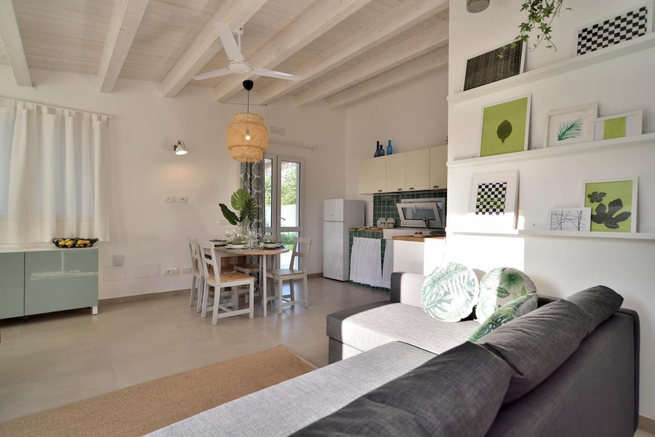 Villa Federica Con Piscina/With Pool 산타 마리아 델 포칼로 외부 사진