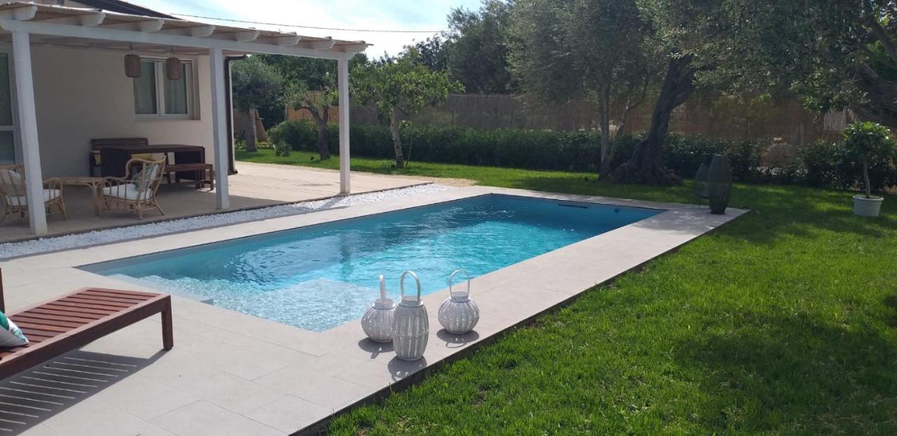 Villa Federica Con Piscina/With Pool 산타 마리아 델 포칼로 외부 사진