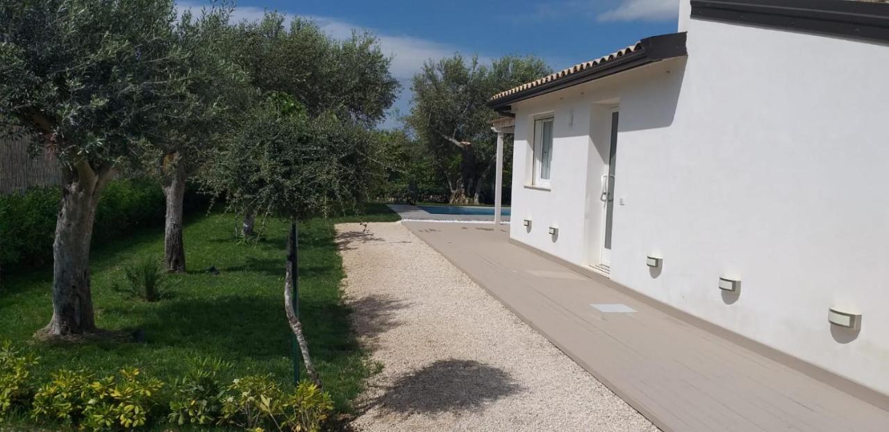 Villa Federica Con Piscina/With Pool 산타 마리아 델 포칼로 외부 사진