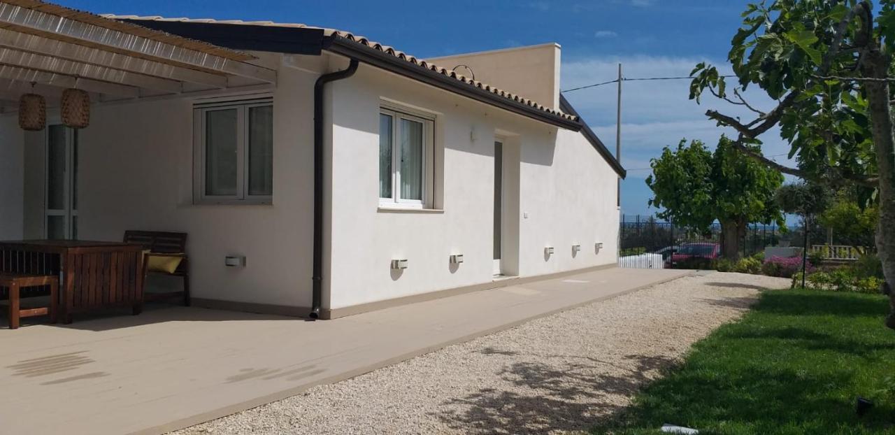 Villa Federica Con Piscina/With Pool 산타 마리아 델 포칼로 외부 사진