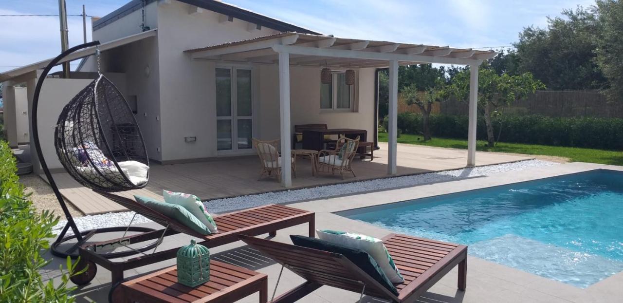 Villa Federica Con Piscina/With Pool 산타 마리아 델 포칼로 외부 사진