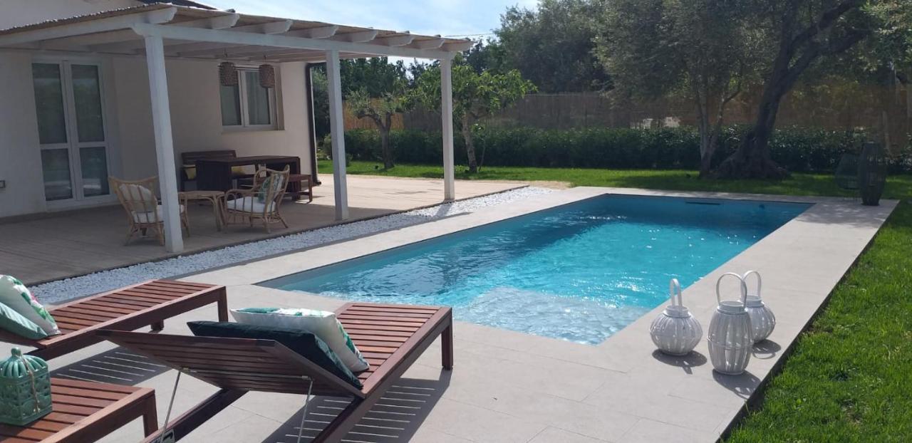 Villa Federica Con Piscina/With Pool 산타 마리아 델 포칼로 외부 사진