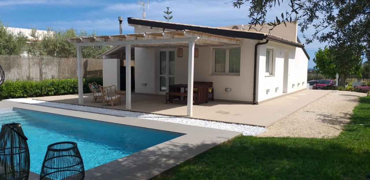 Villa Federica Con Piscina/With Pool 산타 마리아 델 포칼로 외부 사진